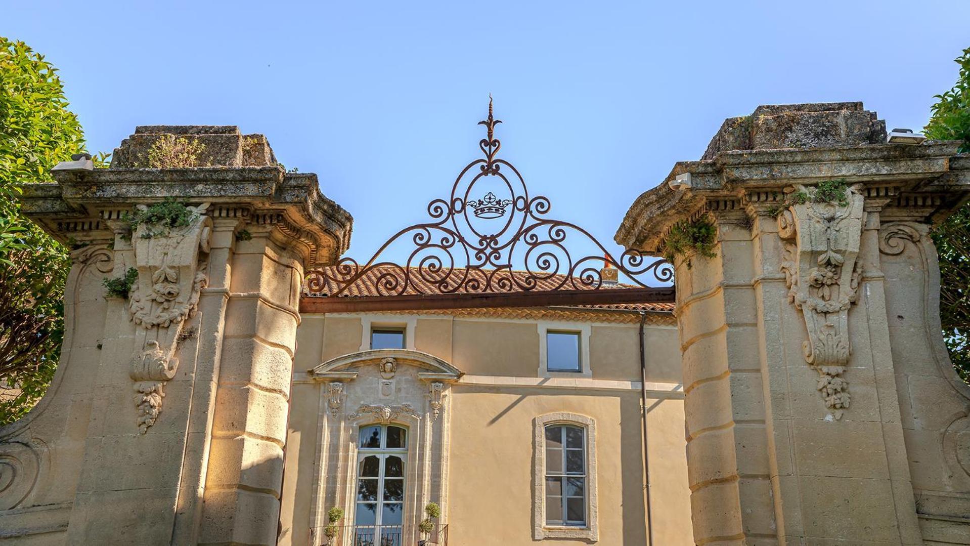 Chateau Talaud Loriol-du-Comtat Экстерьер фото